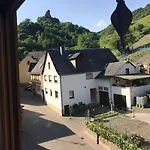 Fachwerkhaus Kuerbis * Бахарах