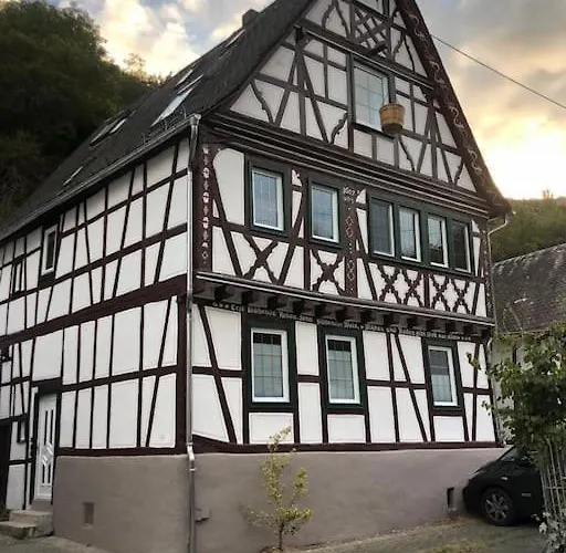 Fachwerkhaus Kuerbis 펜션 *